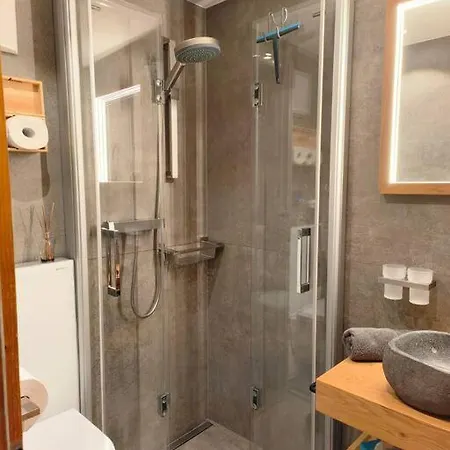 Tchiyaka * زيرمات