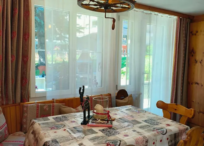 アパート Tchiyaka